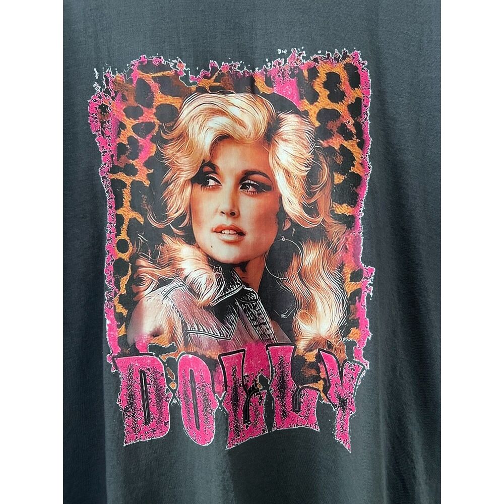 Dolly Parton XL Tee